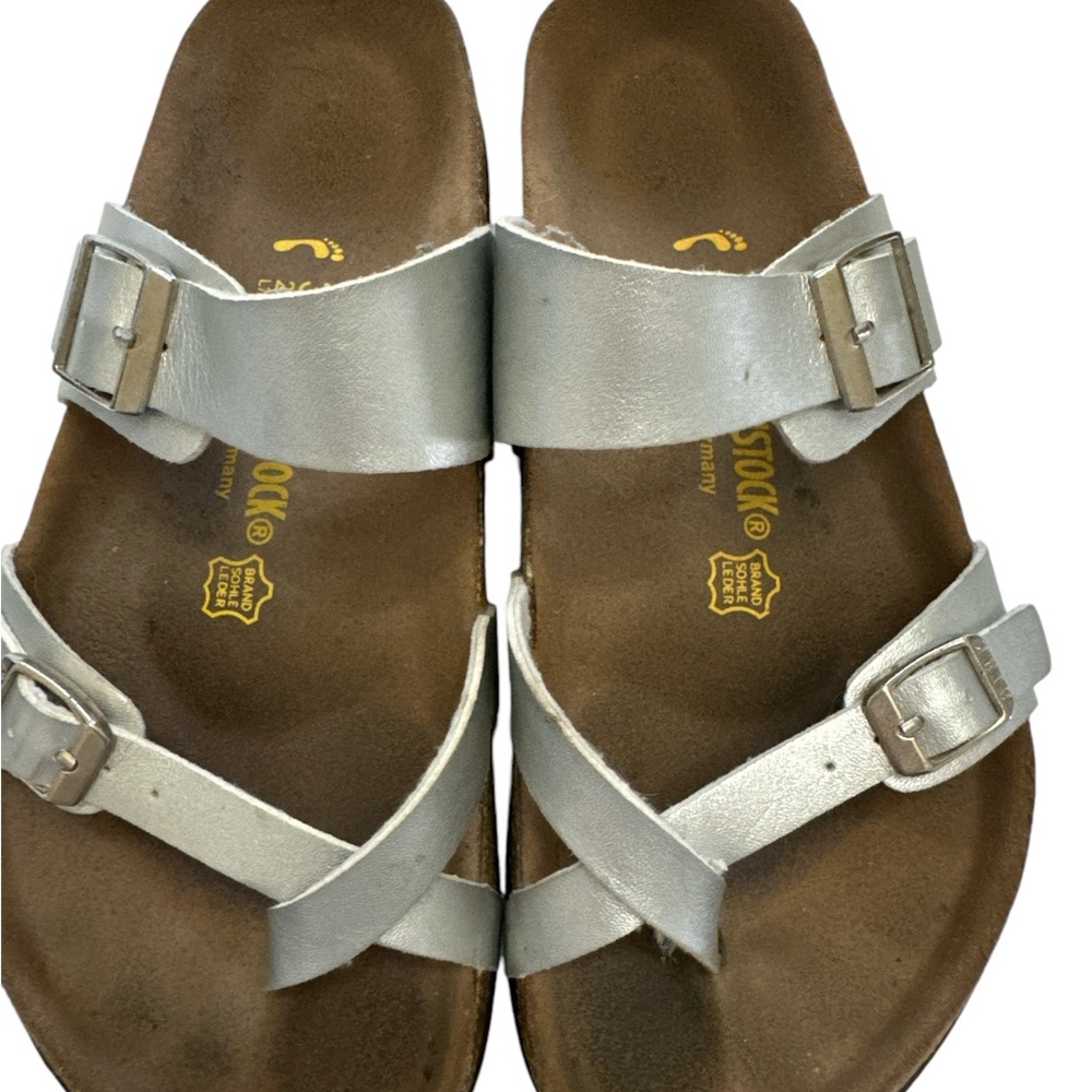Woman’s size 38 silver Birkenstock sandals 🩴 - Picture 4 of 7